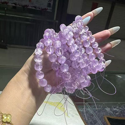 Light Amethyst Bracelet