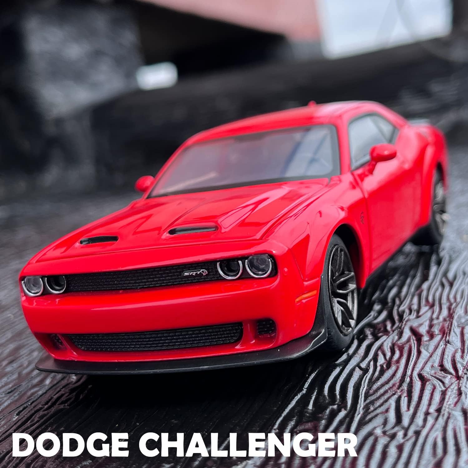 Die Casting 1:32 Dodge Challenger Alloy Model Car Mould Pullback Sound and Light Metal Ornament Collection Super Car Model - Image 5